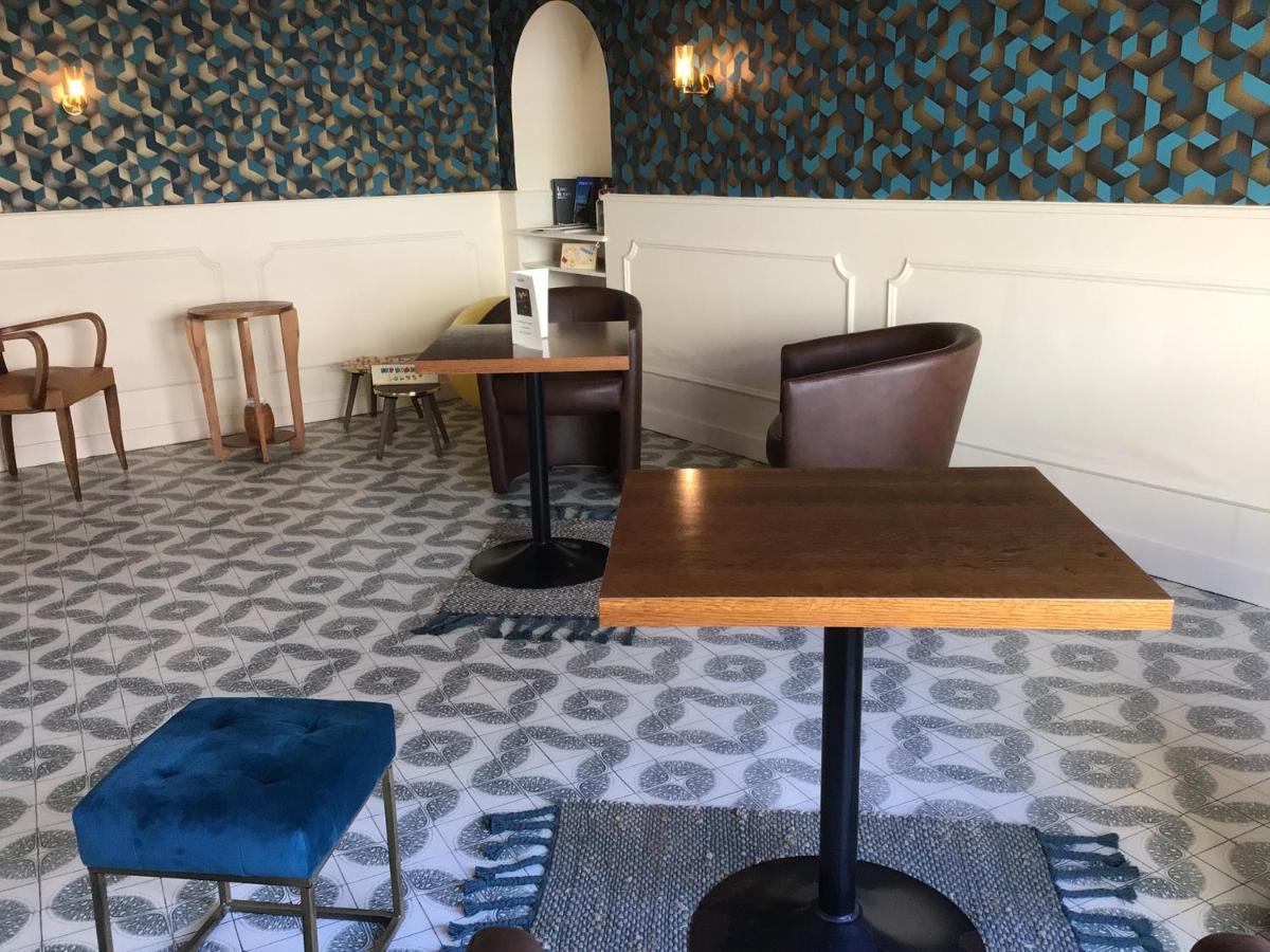 Hotel Aux Vendanges De Bourgogne ปาเรย์-เลอ-มนยาล ภายนอก รูปภาพ